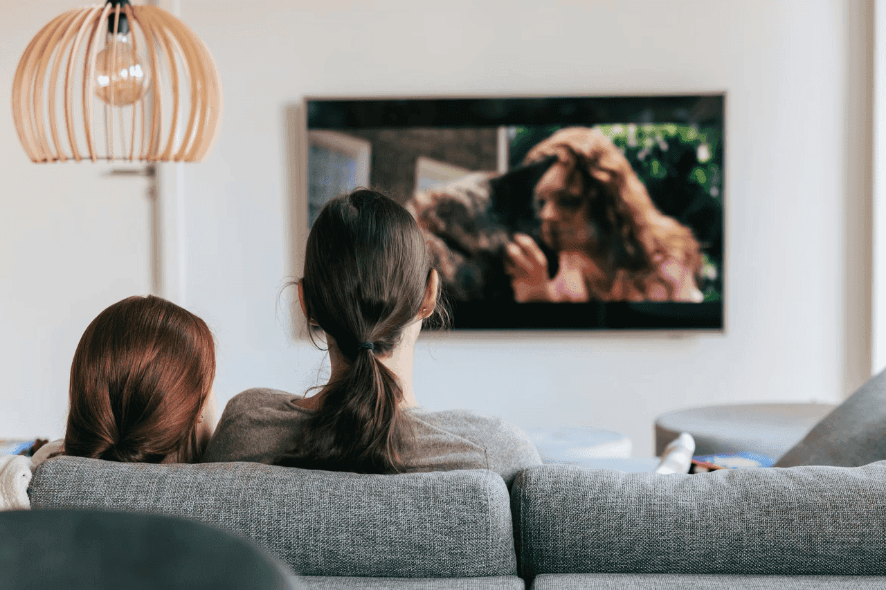 perbedaan-smart-tv-dan-google-tv